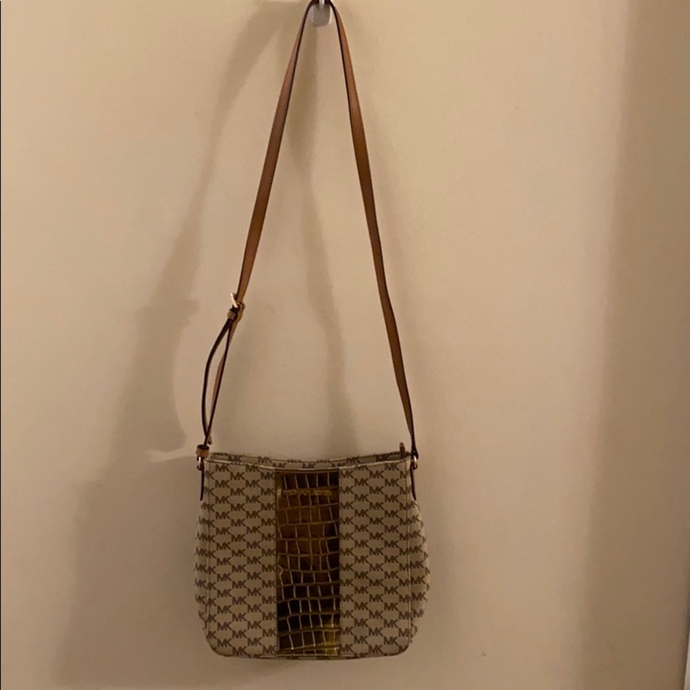 Michael Kors crossbody bag
